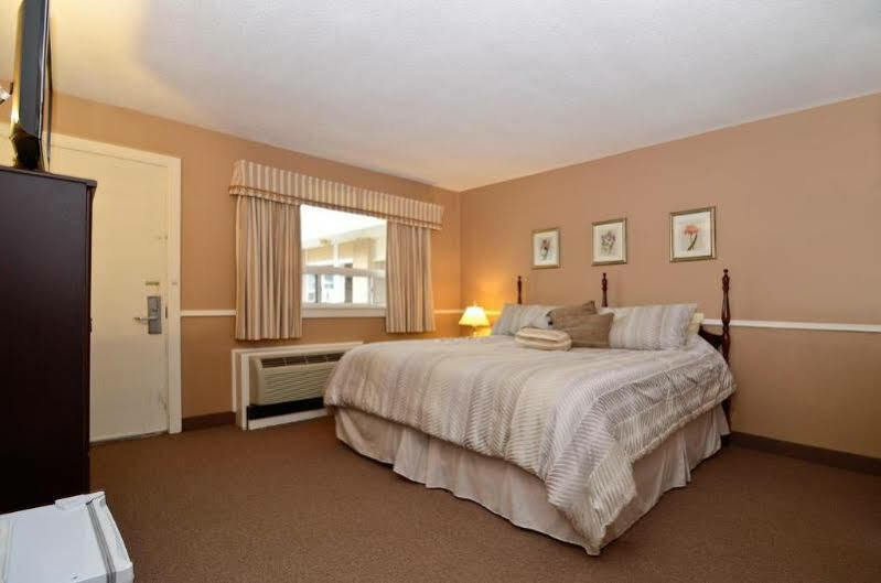 6-moncton, Nb Hotel Moncton